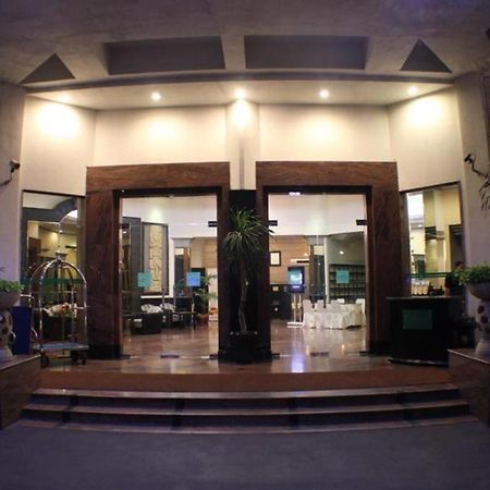Maxwell Hotel Jakarta Exterior photo