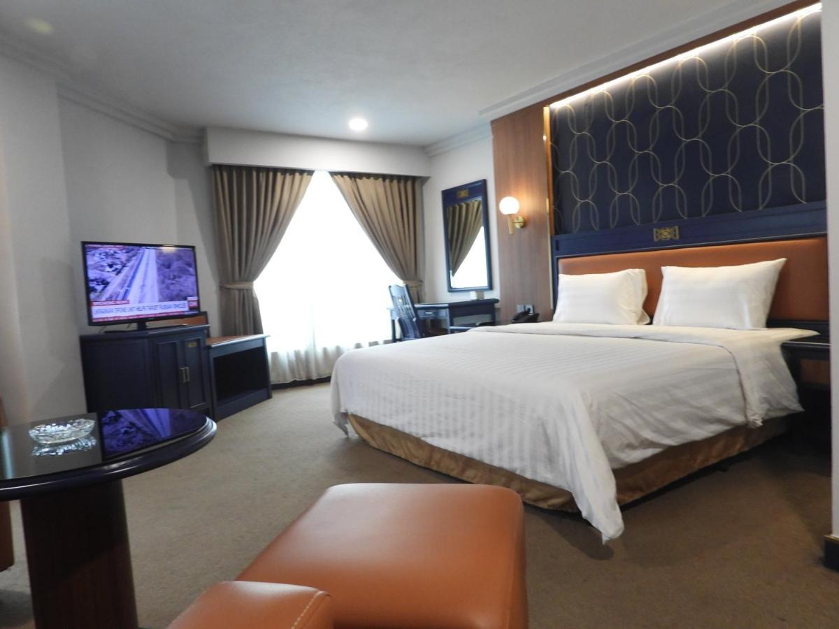 Maxwell Hotel Jakarta Exterior photo