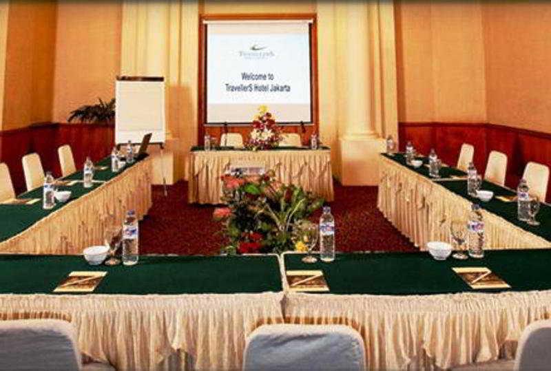 Maxwell Hotel Jakarta Exterior photo