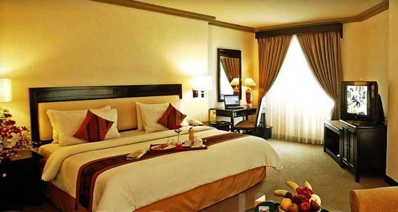 Maxwell Hotel Jakarta Exterior photo
